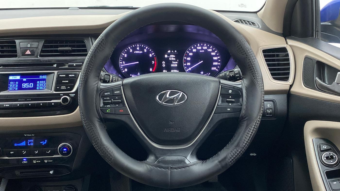 2015 Hyundai Elite i20 ASTA 1.2, Petrol, Manual, 43,324 km, Steering Wheel Close Up