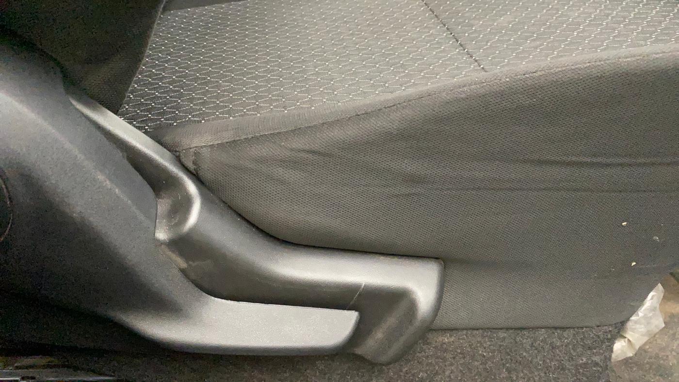 2021 Maruti IGNIS DELTA 1.2 AMT, Petrol, Automatic, 31,951 km, Driver Side Adjustment Panel