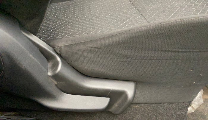 2021 Maruti IGNIS DELTA 1.2 AMT, Petrol, Automatic, 31,951 km, Driver Side Adjustment Panel