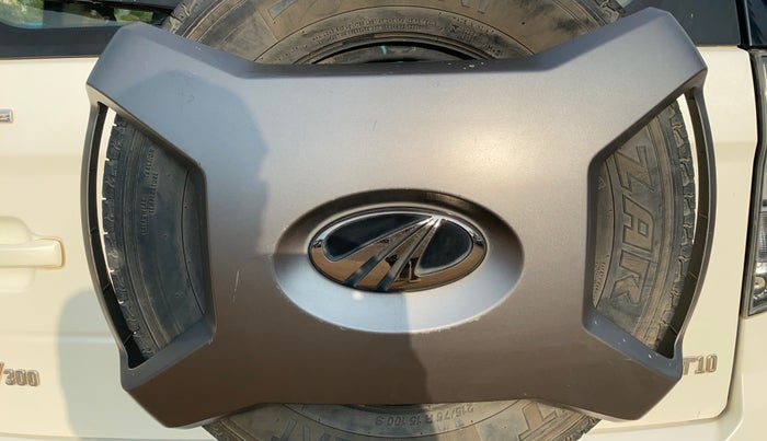 2019 Mahindra TUV300 T10, Diesel, Manual, 46,232 km, Spare Tyre