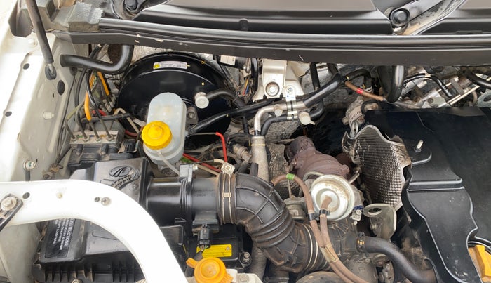 2019 Mahindra TUV300 T10, Diesel, Manual, 46,232 km, Engine View - Right