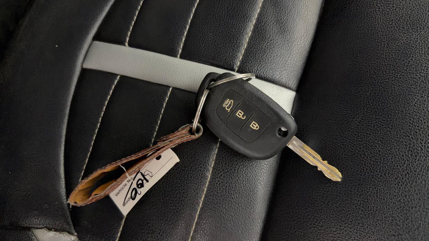 2019 Hyundai Creta EX 1.6 PETROL, Petrol, Manual, 70,534 km, Key Close Up