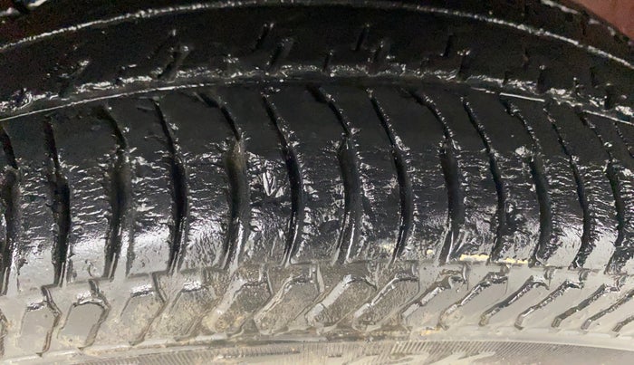 2019 Maruti Alto K10 VXI (O), Petrol, Manual, 23,640 km, Right Front Tyre Tread