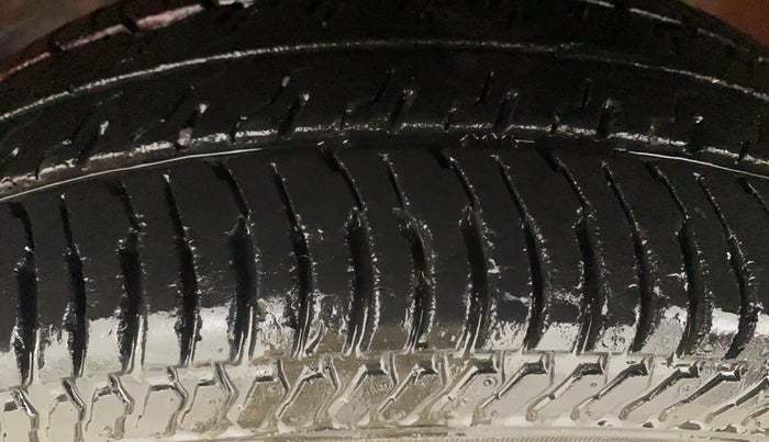 2019 Maruti Alto K10 VXI (O), Petrol, Manual, 23,640 km, Left Front Tyre Tread