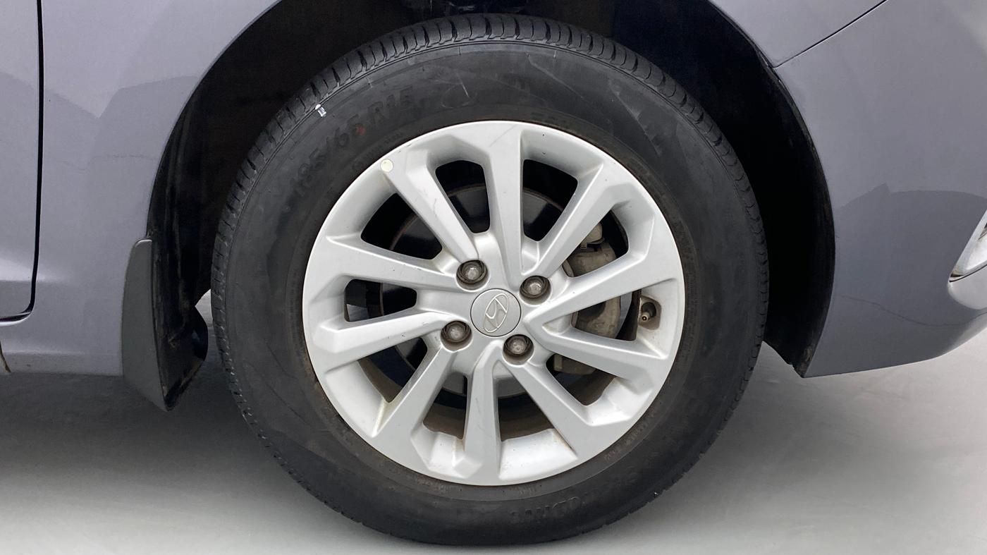 2018 Hyundai Verna EX 1.6 VTVT AT, Petrol, Automatic, 27,310 km, Right Front Wheel