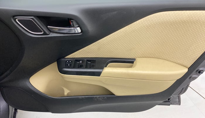 2017 Honda City 1.5L I-VTEC V MT, Petrol, Manual, 53,456 km, Driver Side Door Panels Control