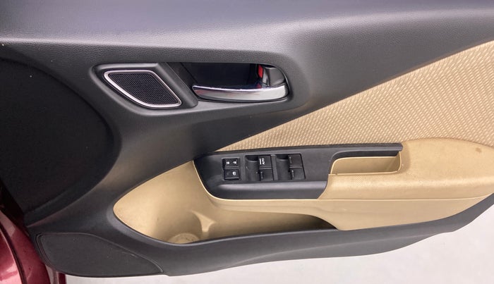 2017 Honda City V MT PETROL, Petrol, Manual, 81,879 km, Driver Side Door Panels Control