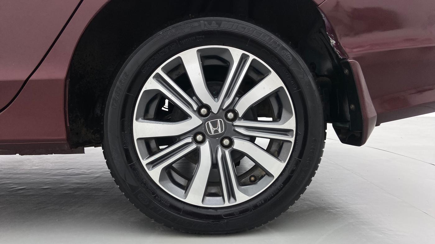 2017 Honda City V MT PETROL, Petrol, Manual, 81,879 km, Left Rear Wheel