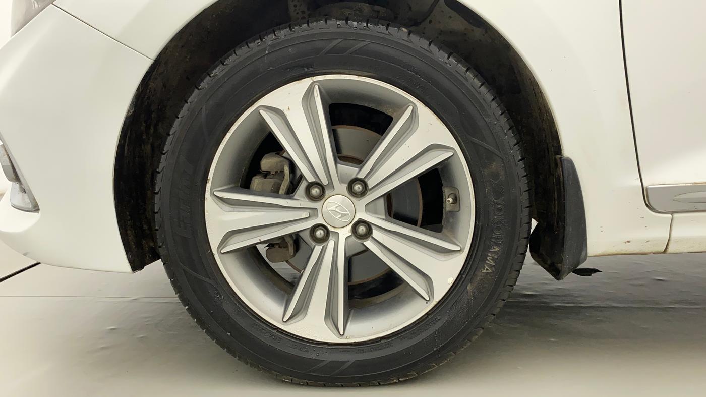 2019 Hyundai Verna 1.6 CRDI SX + AT, Diesel, Automatic, 47,152 km, Left Front Wheel