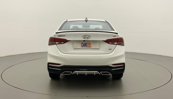 2019 Hyundai Verna 1.6 CRDI SX + AT, Diesel, Automatic, 47,152 km, Back/Rear