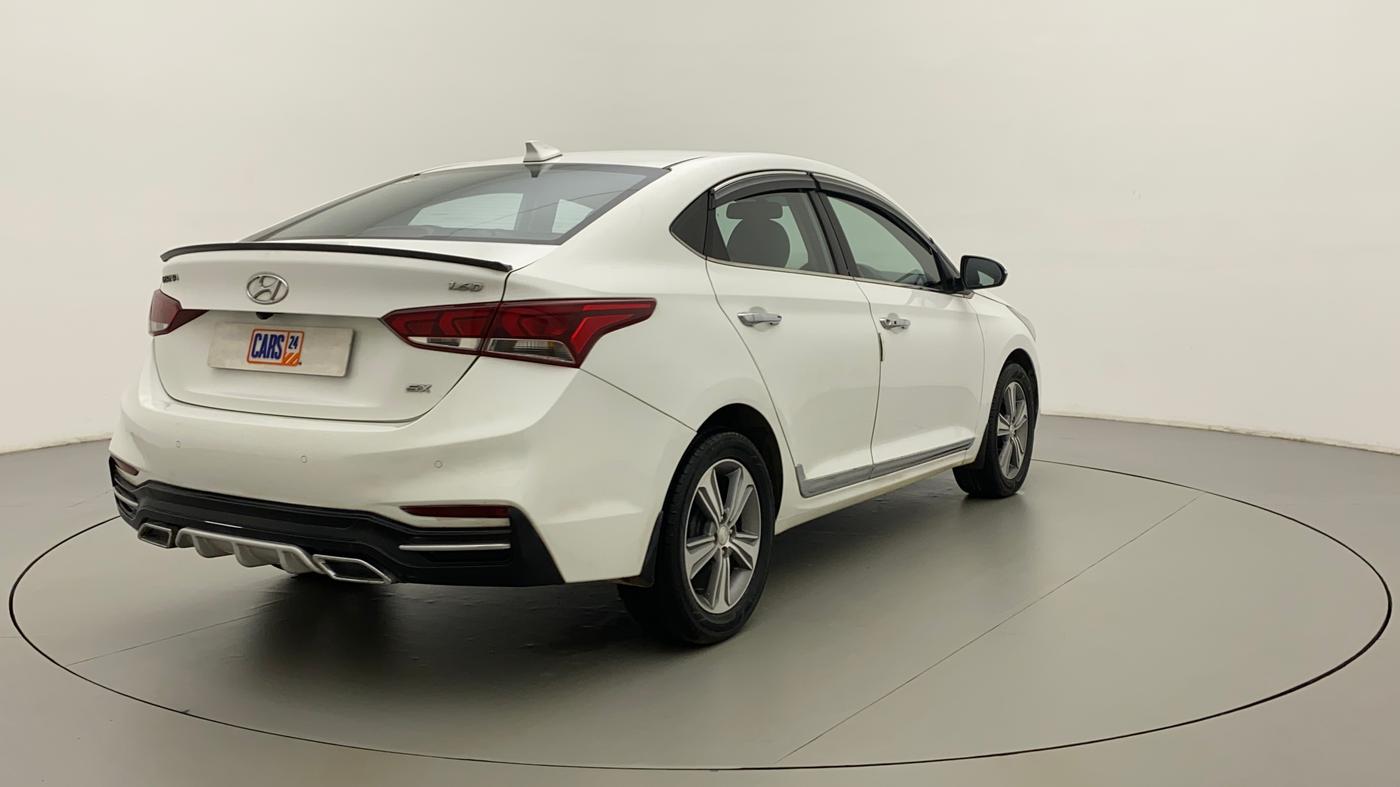 2019 Hyundai Verna 1.6 CRDI SX + AT, Diesel, Automatic, 47,152 km, Right Back Diagonal