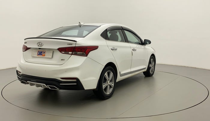 2019 Hyundai Verna 1.6 CRDI SX + AT, Diesel, Automatic, 47,152 km, Right Back Diagonal
