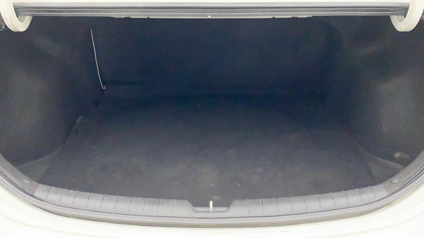 2019 Hyundai Verna 1.6 CRDI SX + AT, Diesel, Automatic, 47,152 km, Boot Inside