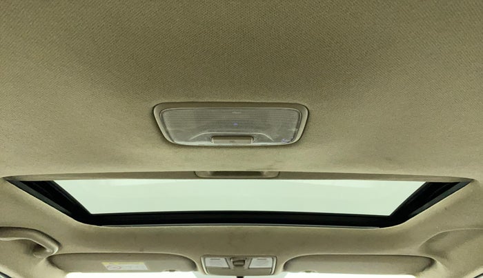 2019 Hyundai Verna 1.6 CRDI SX + AT, Diesel, Automatic, 47,152 km, Moonroof/ Sunroof