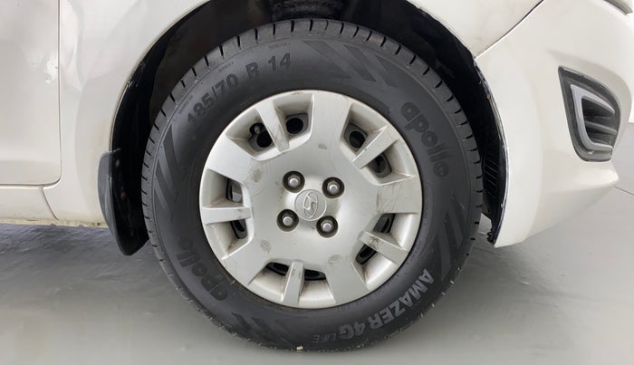 2012 Hyundai i20 MAGNA 1.2 VTVT, Petrol, Manual, 76,294 km, Right Front Wheel