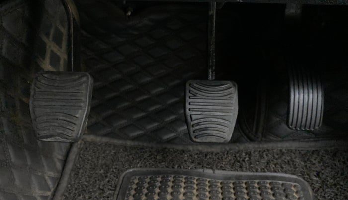 2021 Mahindra Thar LX D 4*4 MT HT, Diesel, Manual, 9,786 km, Pedals