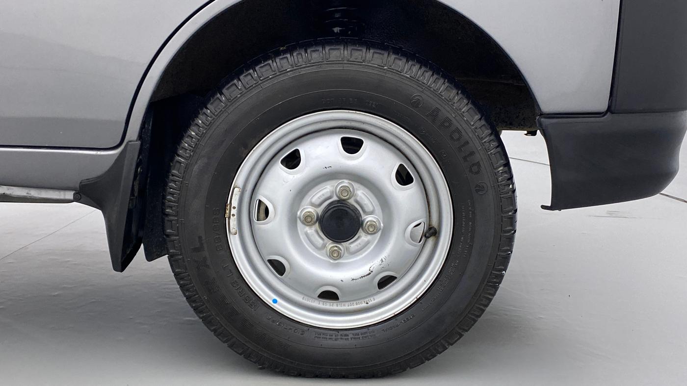2021 Maruti Eeco 5 STR WITH AC PLUSHTR, Petrol, Manual, 9,365 km, Right Front Wheel