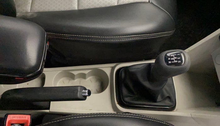 2022 Tata Tiago XZ PLUS CNG, CNG, Manual, 82,951 km, Gear Lever