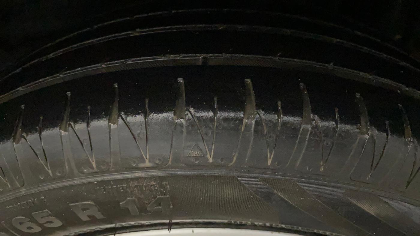 2022 Tata Tiago XZ PLUS CNG, CNG, Manual, 82,951 km, Left Rear Tyre Tread