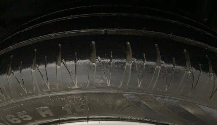 2022 Tata Tiago XZ PLUS CNG, CNG, Manual, 82,951 km, Left Rear Tyre Tread