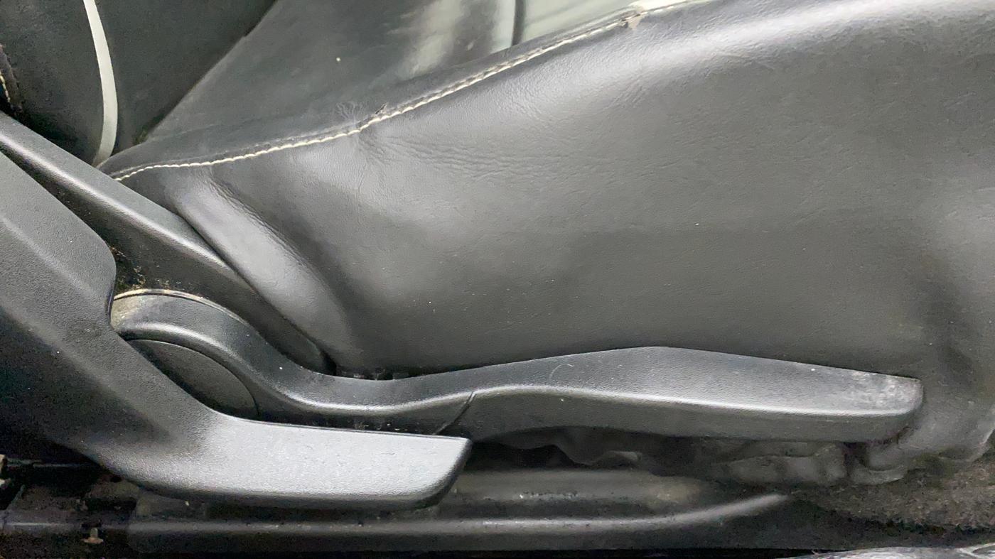 2019 Maruti Baleno ZETA PETROL 1.2, Petrol, Manual, 22,963 km, Driver Side Adjustment Panel
