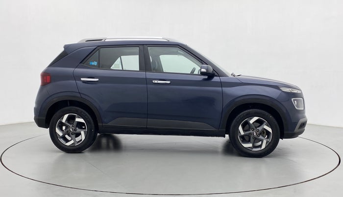 2020 Hyundai VENUE SX (O) 1.5 CRDI, Diesel, Manual, 53,131 km, Right Side View