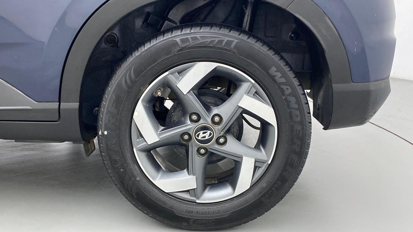 2020 Hyundai VENUE SX (O) 1.5 CRDI, Diesel, Manual, 53,131 km, Left Rear Wheel