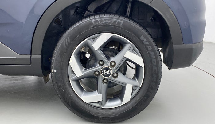 2020 Hyundai VENUE SX (O) 1.5 CRDI, Diesel, Manual, 53,131 km, Left Rear Wheel