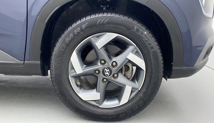 2020 Hyundai VENUE SX (O) 1.5 CRDI, Diesel, Manual, 53,131 km, Right Front Wheel