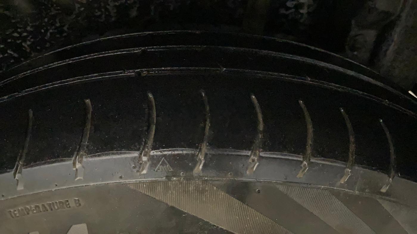 2021 Maruti Swift Dzire TOUR S-CNG (O), CNG, Manual, 76,452 km, Left Rear Tyre Tread