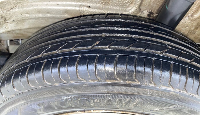 2021 Maruti New Wagon-R LXI CNG (O) 1.0, CNG, Manual, 64,908 km, Left Rear Tyre Tread