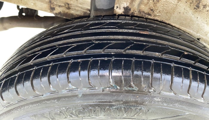 2021 Maruti New Wagon-R LXI CNG (O) 1.0, CNG, Manual, 64,908 km, Right Rear Tyre Tread