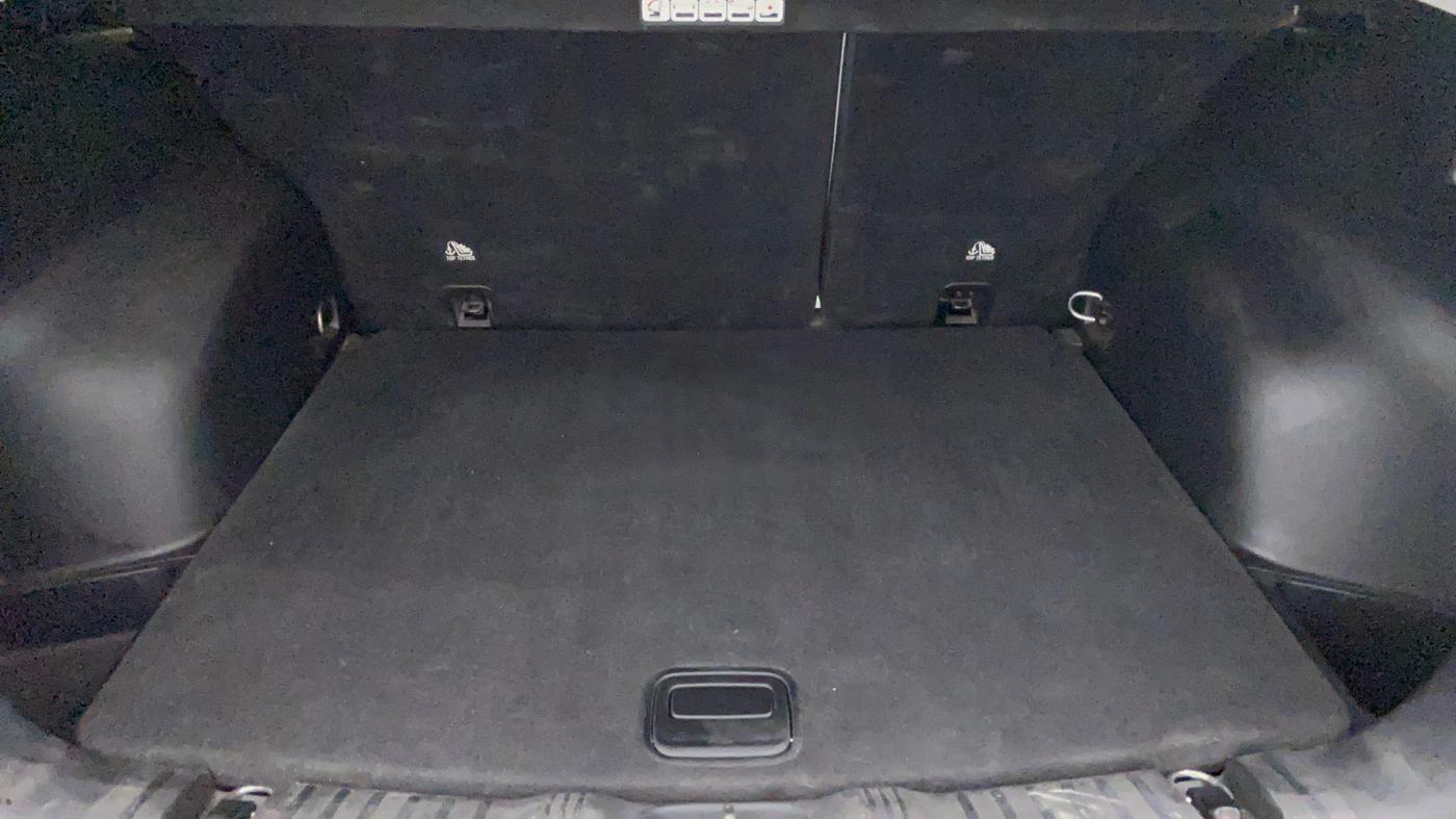 2018 Jeep Compass LIMITED O 1.4 AT, Petrol, Automatic, 25,954 km, Boot Inside