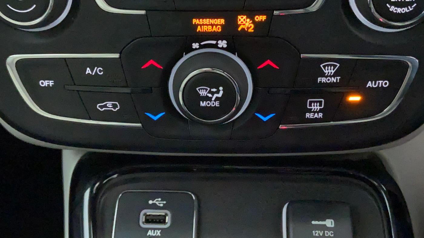 2018 Jeep Compass LIMITED O 1.4 AT, Petrol, Automatic, 25,954 km, Automatic Climate Control