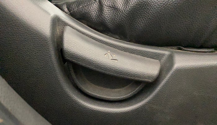 2014 Hyundai Grand i10 SPORTZ 1.2 KAPPA VTVT, Petrol, Manual, 63,329 km, Driver Side Adjustment Panel