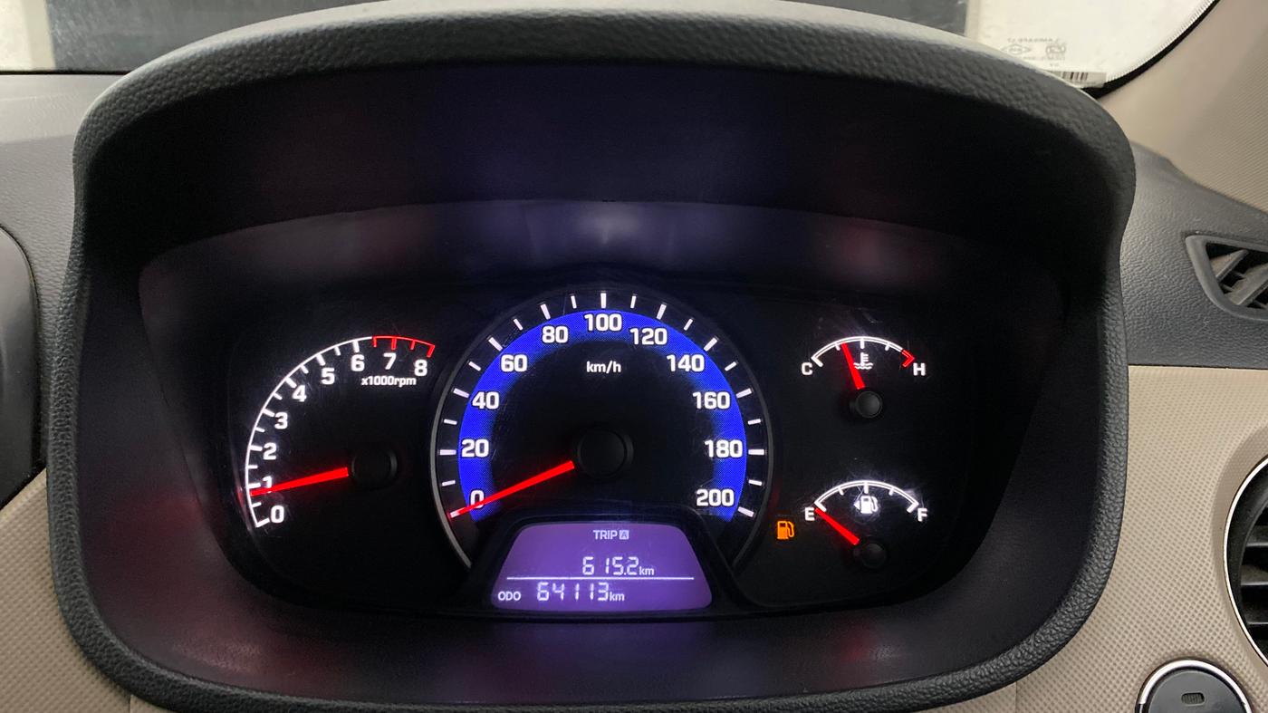 2014 Hyundai Xcent SX 1.2 (O), Petrol, Manual, 64,179 km, Odometer Image