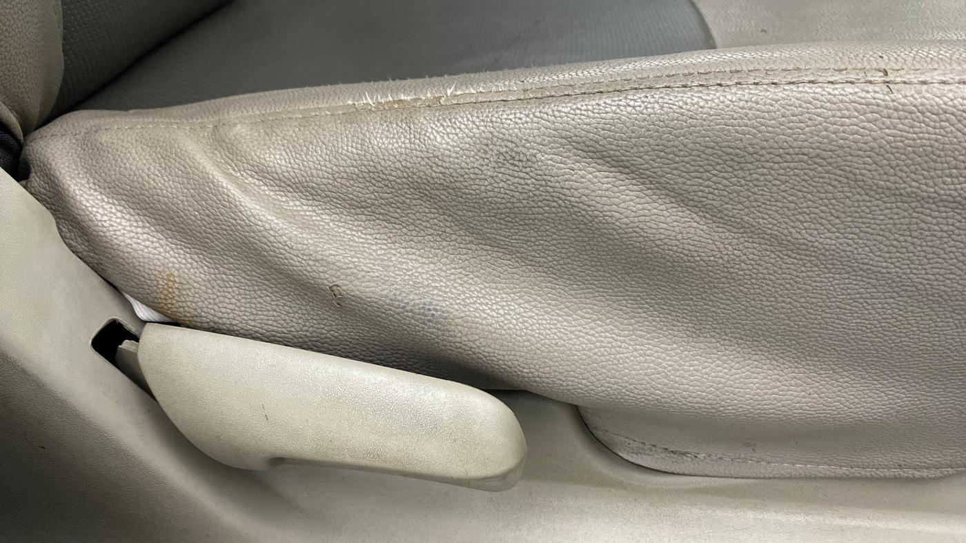2015 Maruti Celerio VXI d, Petrol, Manual, 24,063 km, Driver Side Adjustment Panel