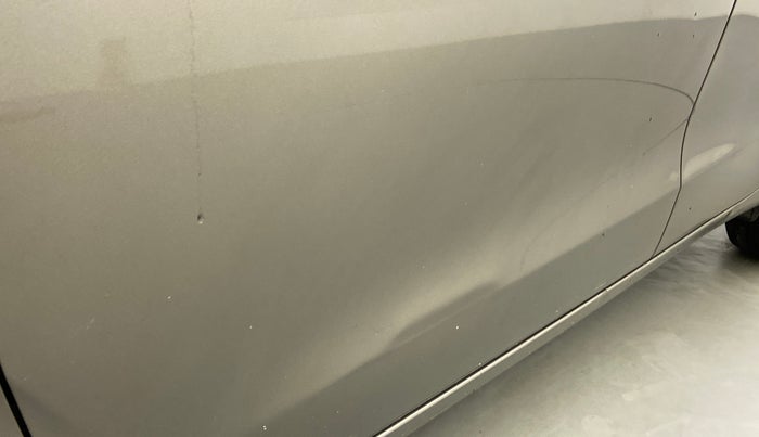 2020 Maruti New Wagon-R VXI 1.0, Petrol, Manual, 12,475 km, Front passenger door - Slightly dented