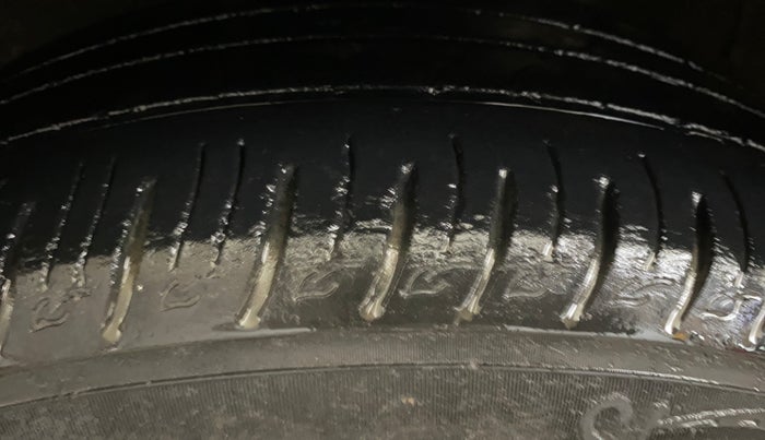 2020 KIA SONET HTK PLUS 1.0 DCT, Petrol, Automatic, 52,242 km, Left Front Tyre Tread