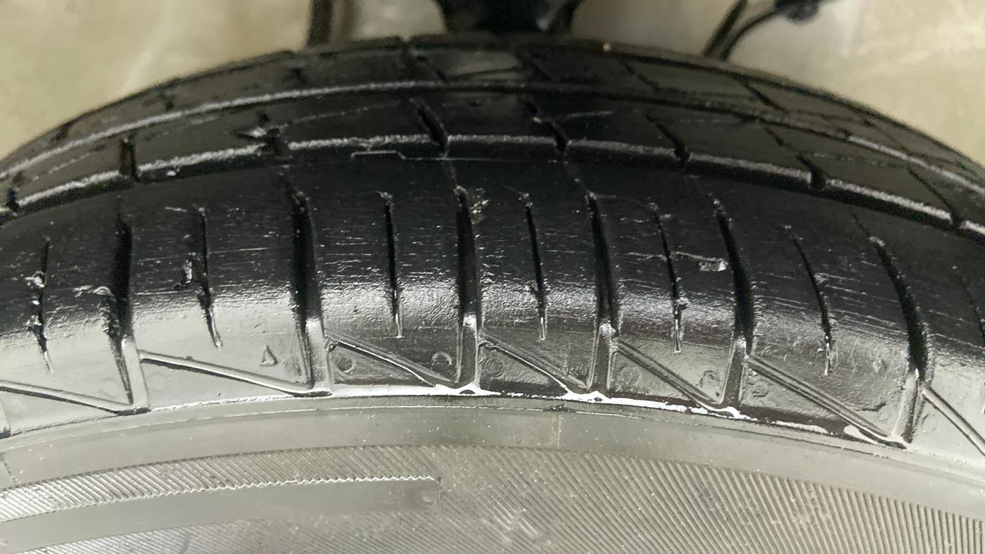 2020 Maruti Alto LXI, Petrol, Manual, 11,388 km, Right Front Tyre Tread