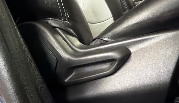 2022 Tata TIGOR XZ PLUS CNG, CNG, Manual, 86,596 km, Driver Side Adjustment Panel