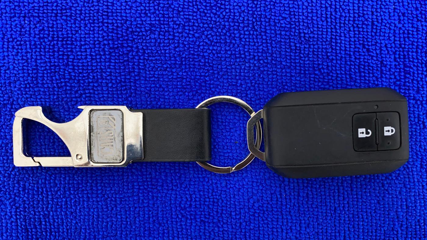 2020 Toyota Glanza G MT PETROL, Petrol, Manual, 11,076 km, Key Close Up