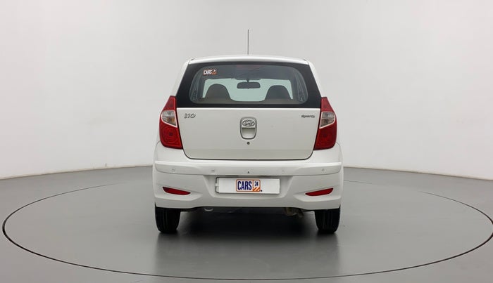 2016 Hyundai i10 SPORTZ 1.1, CNG, Manual, 68,904 km, Back/Rear