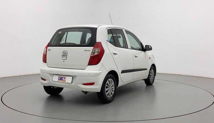 2016 Hyundai i10 SPORTZ 1.1, CNG, Manual, 68,904 km, Right Back Diagonal