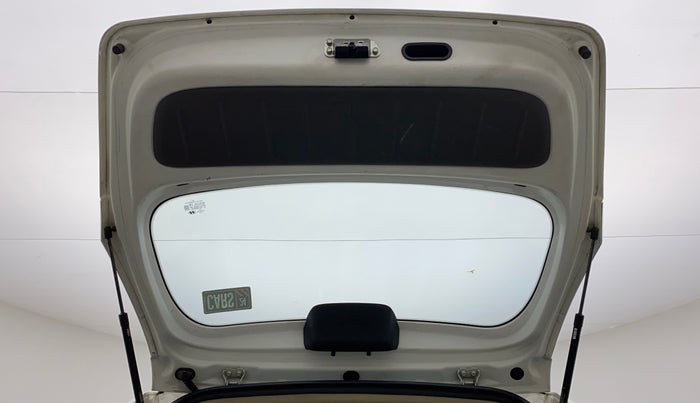 2016 Hyundai i10 SPORTZ 1.1, CNG, Manual, 68,904 km, Boot Door Open