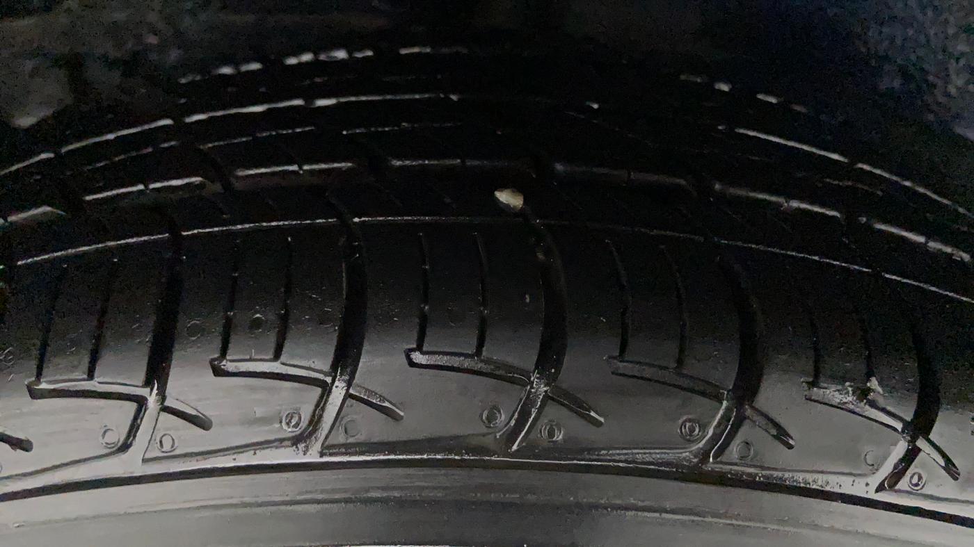 2014 Tata Zest XT RT, Petrol, Manual, 73,417 km, Right Front Tyre Tread