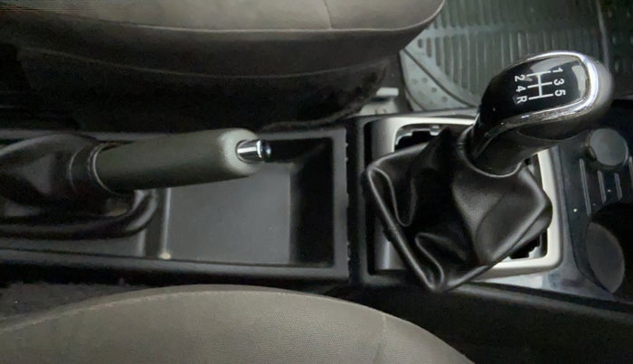 2014 Tata Zest XT RT, Petrol, Manual, 73,417 km, Gear Lever