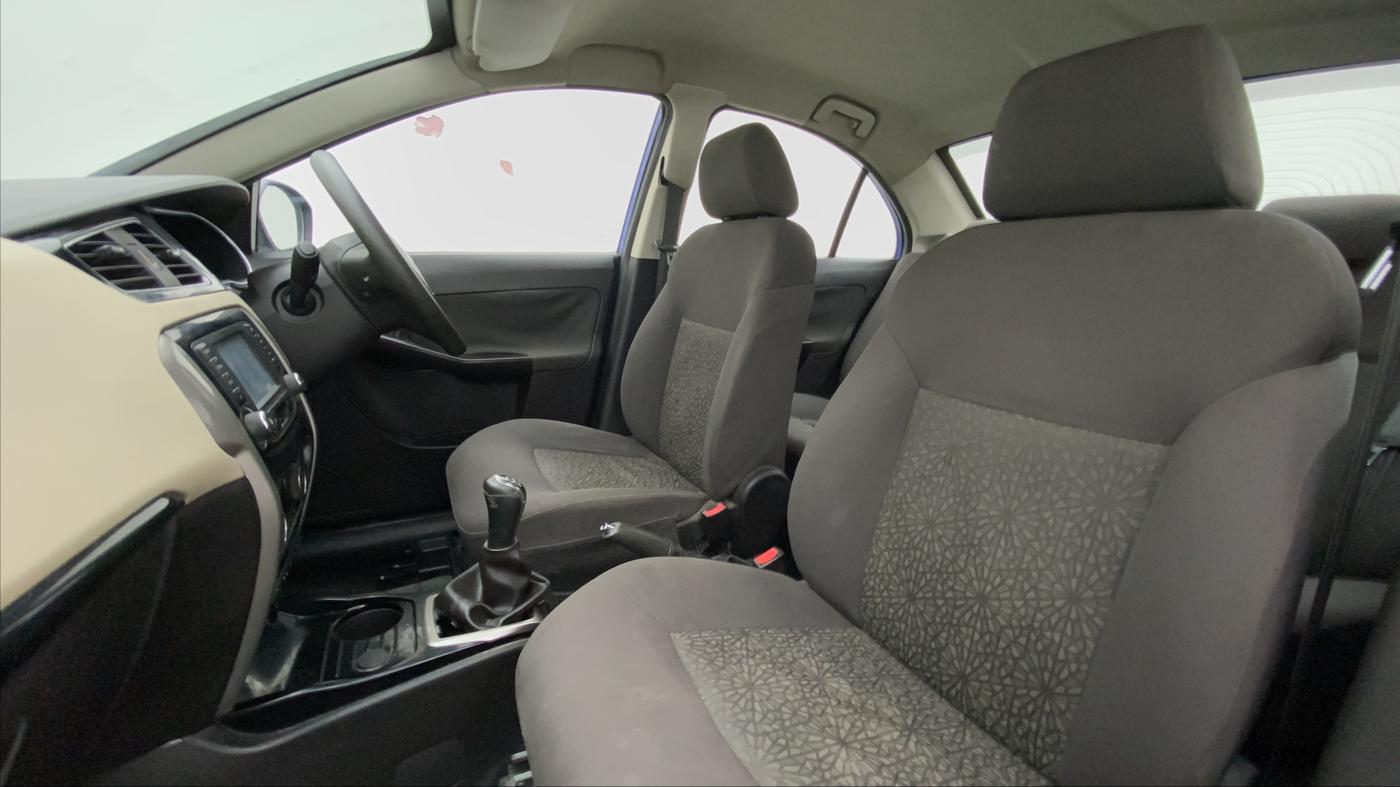 2014 Tata Zest XT RT, Petrol, Manual, 73,417 km, Right Side Front Door Cabin