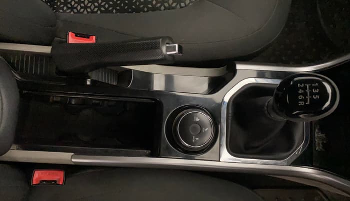 2018 Tata NEXON XZ PLUS DIESEL, Diesel, Manual, 1,12,949 km, Gear Lever