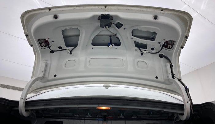 2018 Hyundai Xcent SX 1.2 CRDI, Diesel, Manual, 88,813 km, Boot Door Open